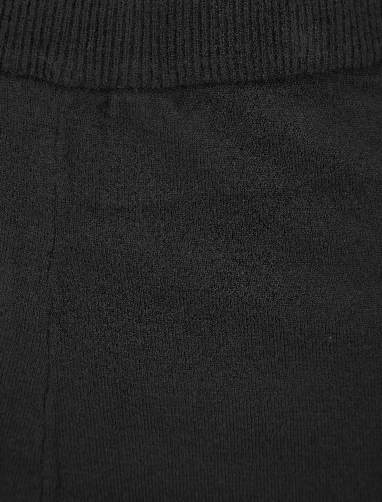 Darcey Love Heart Motif 2 Pc Jersey Knit Top / Pants Lounge Set in Jet Black - Amara Reya