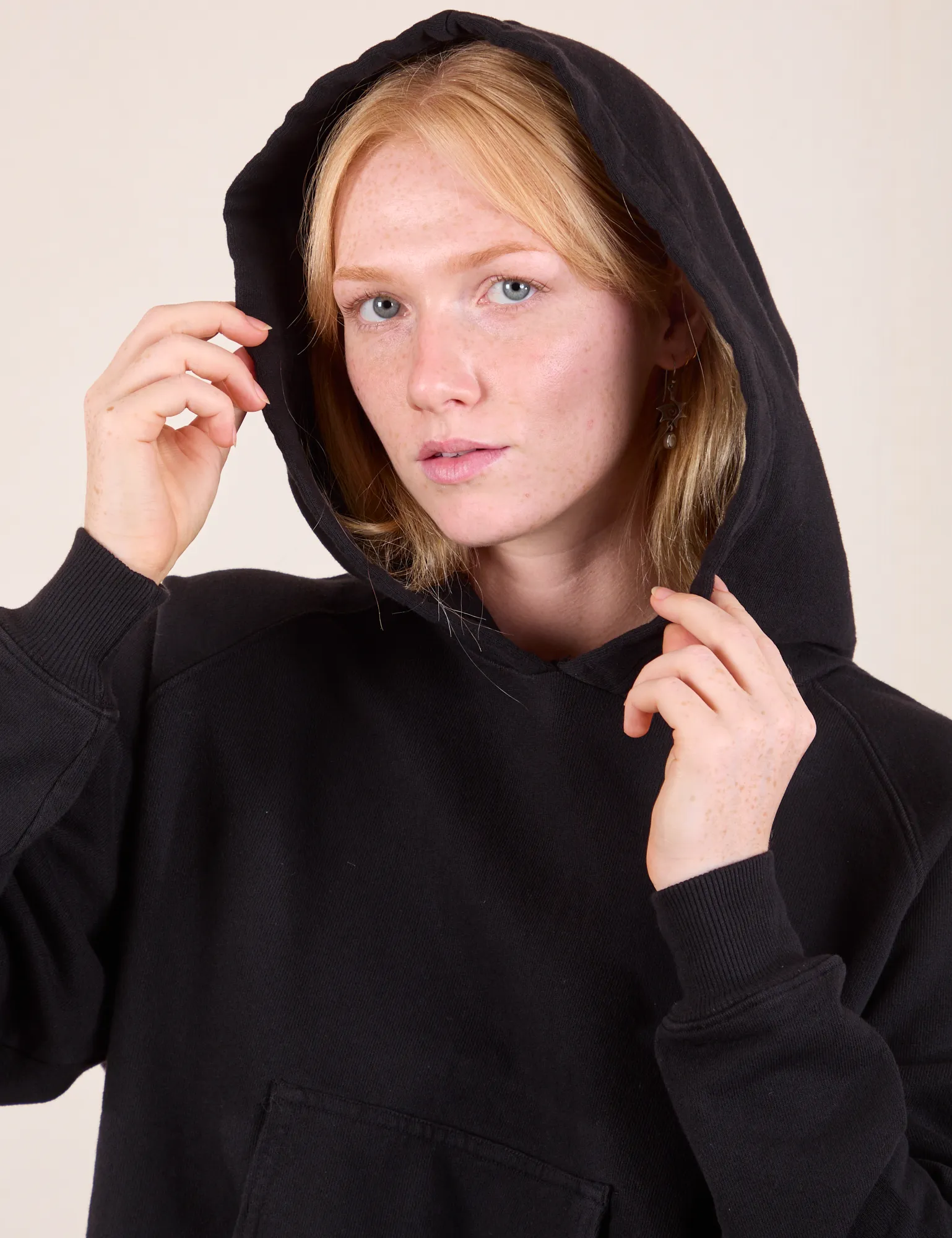 Oversized Hoodie - Basic Black