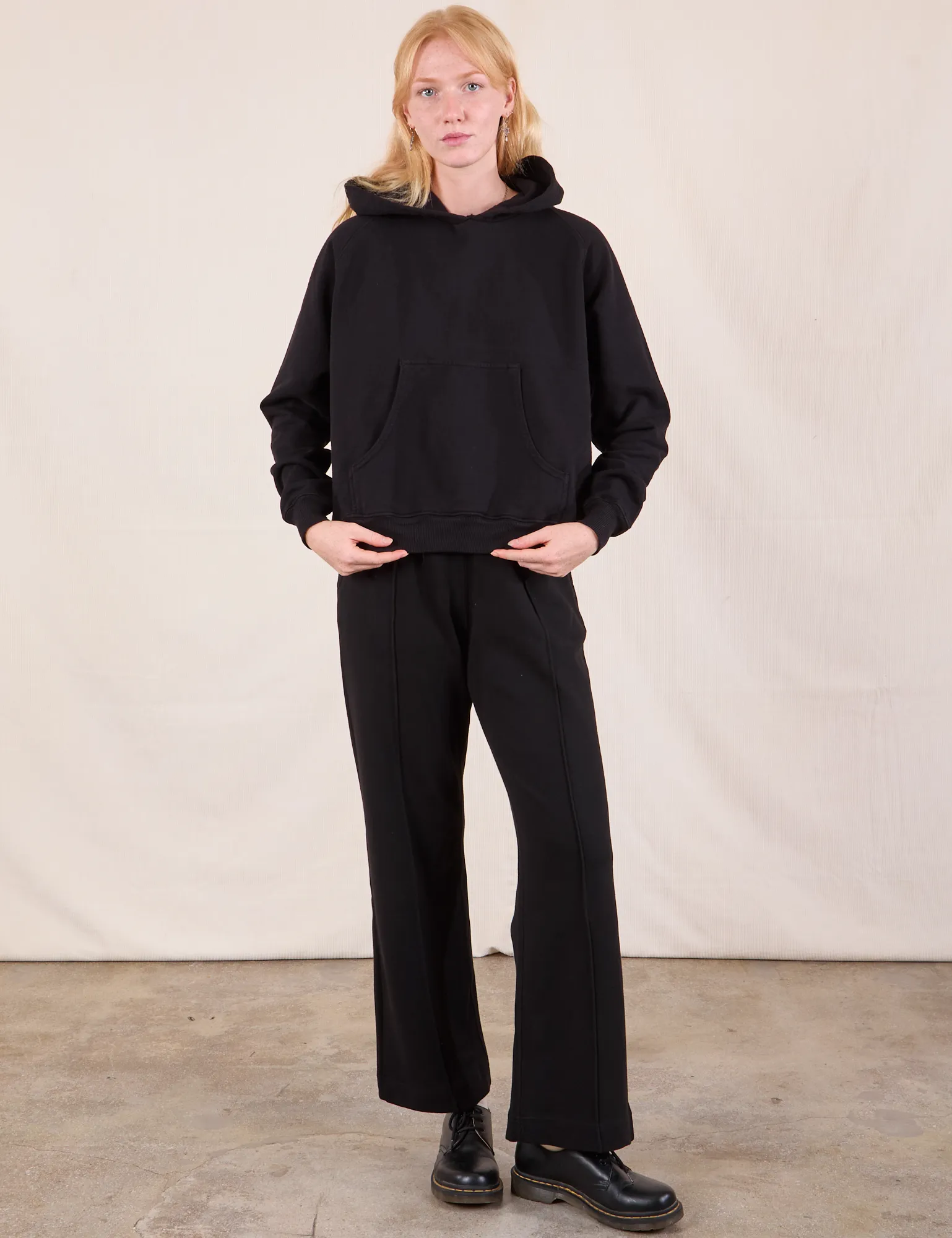 Oversized Hoodie - Basic Black