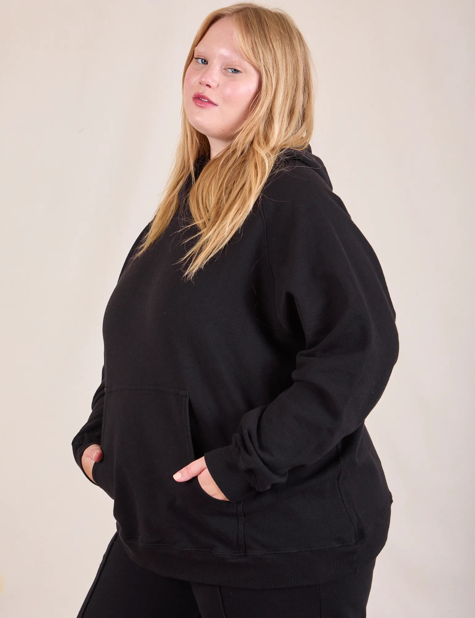 Oversized Hoodie - Basic Black