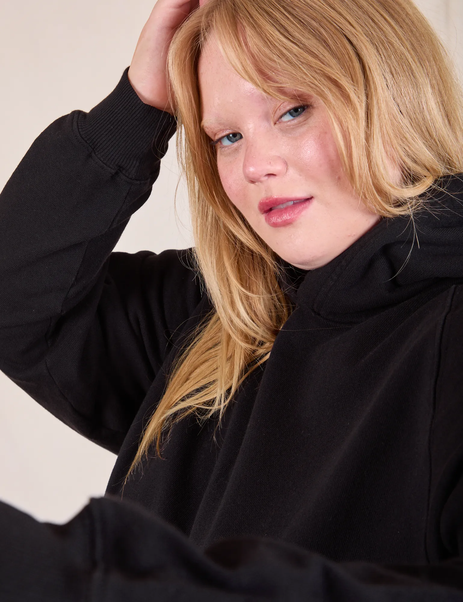 Oversized Hoodie - Basic Black