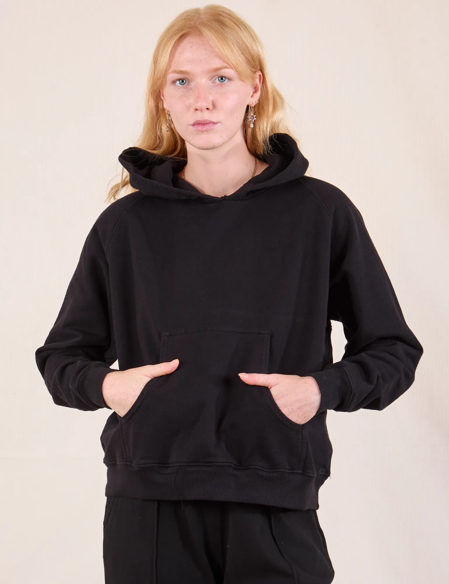 Oversized Hoodie - Basic Black