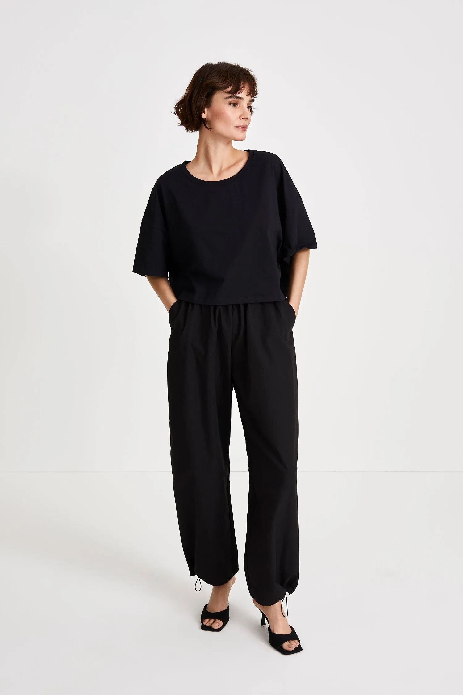 SANNA TROUSERS - BLACK
